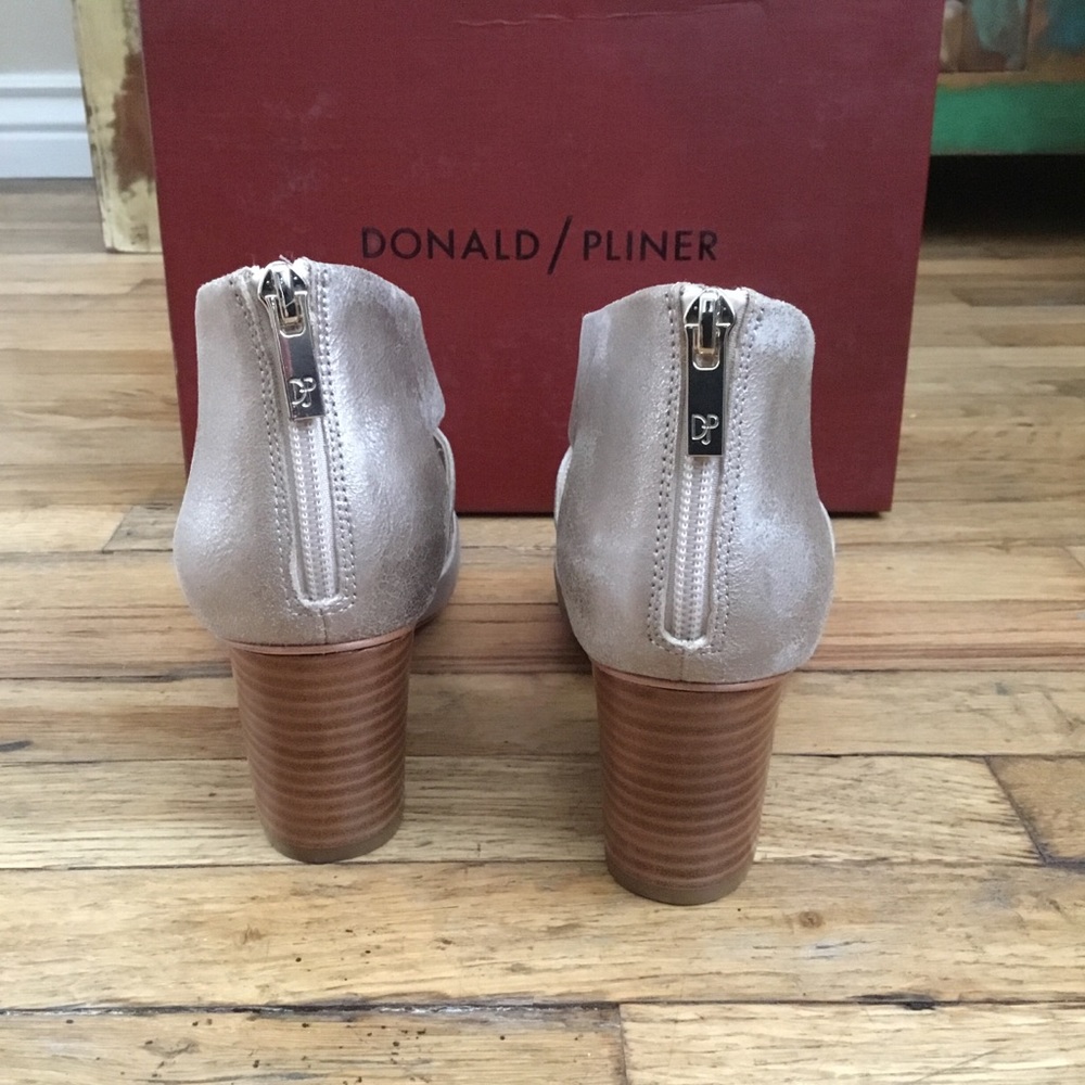 NIB Donald Pliner Jenkins heeled sandals - Picture 10 of 15